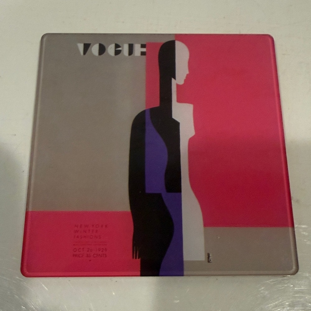Vogue Magazine Covers Art Deco Beverage Coasters Set - Picture 6 of 7